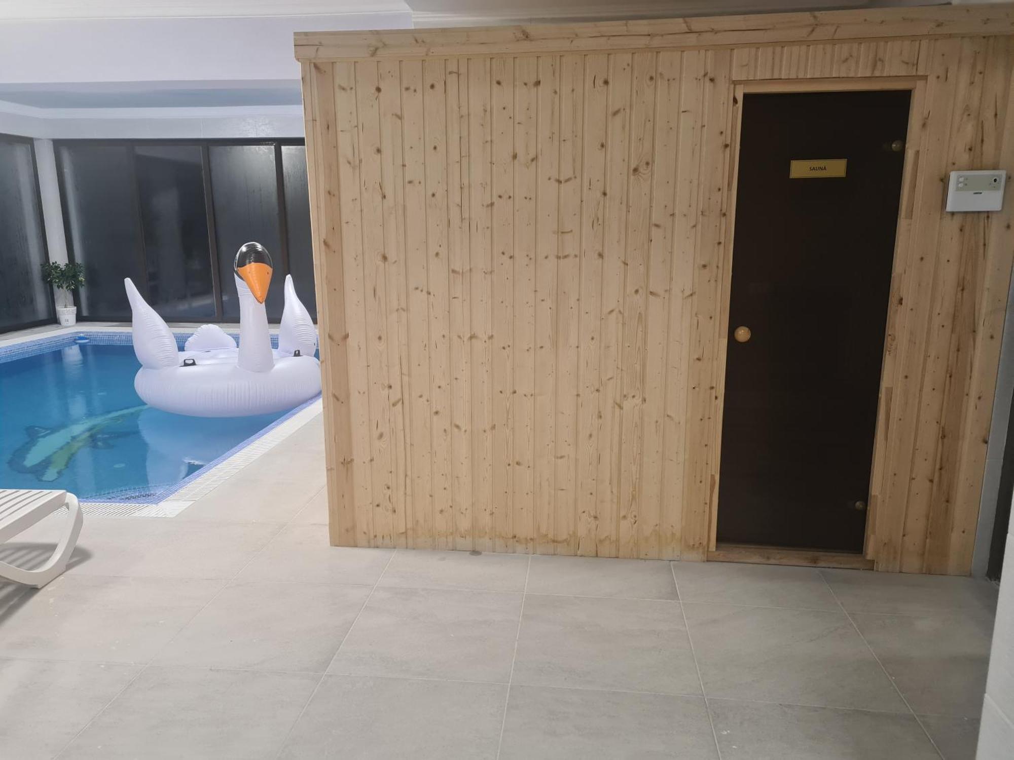 Cabanutele Din Lemn Villa Chiscau Exteriör bild