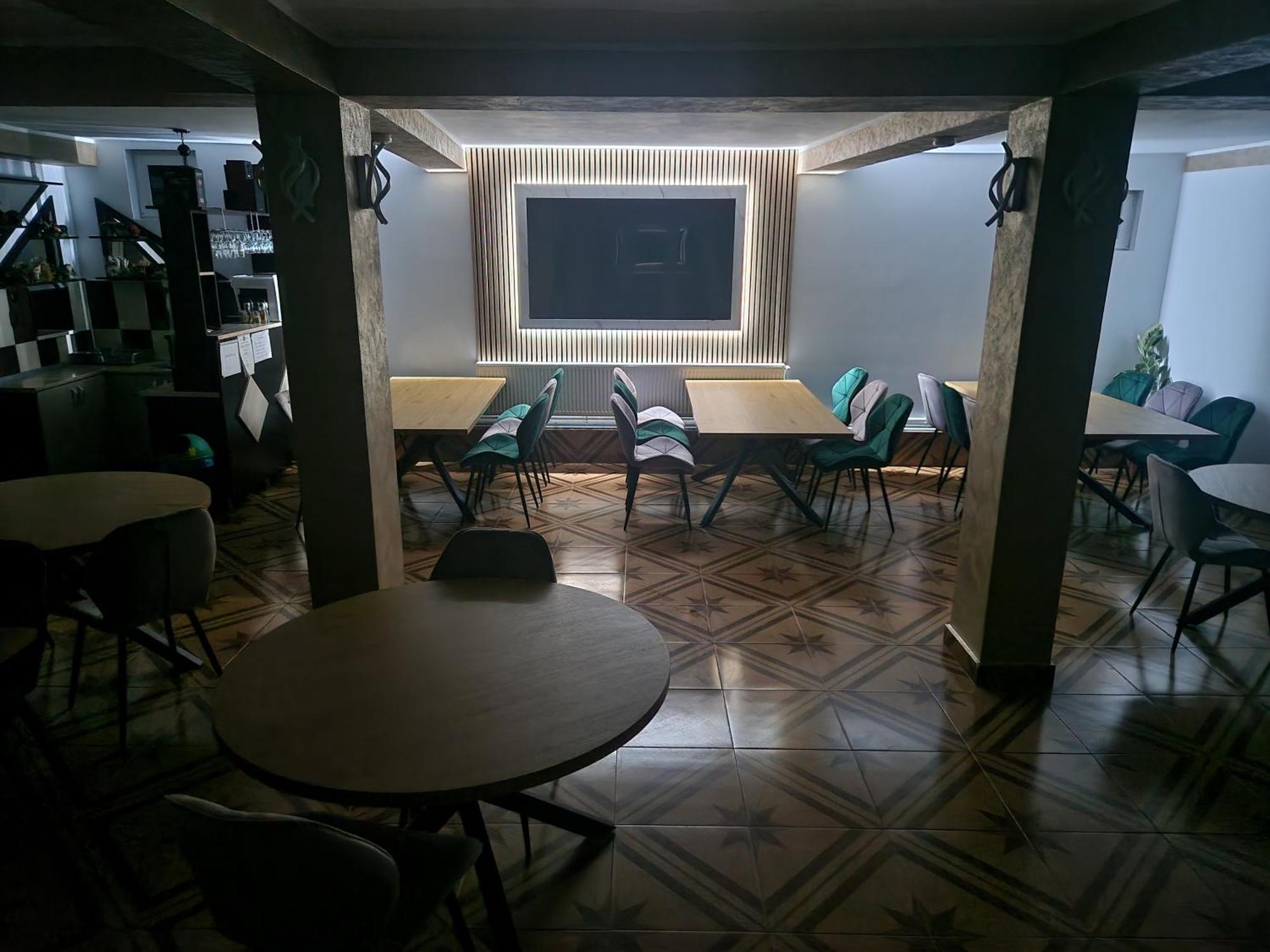Cabanutele Din Lemn Villa Chiscau Exteriör bild